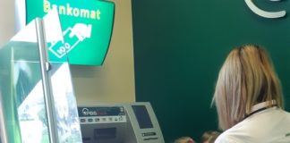 Wizyta pierwszoklasistów w banku