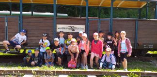 Hej, Bieszczady jakie cudne gdzie jest taki drugi kraj tu przeżyjesz chwile cudne tu przeżyjesz życia maj …