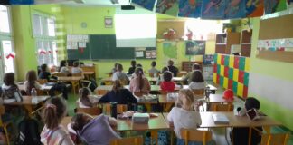 DZIEŃ KREDKI W ŚWIETLICY