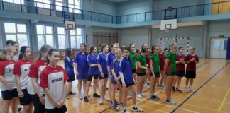 ZAWODY – KOSZYKÓWKA