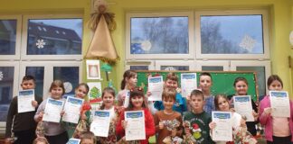 Konkurs plastyczny – MAGICZNA CHOINKA