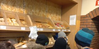 Tropiąc matematykę